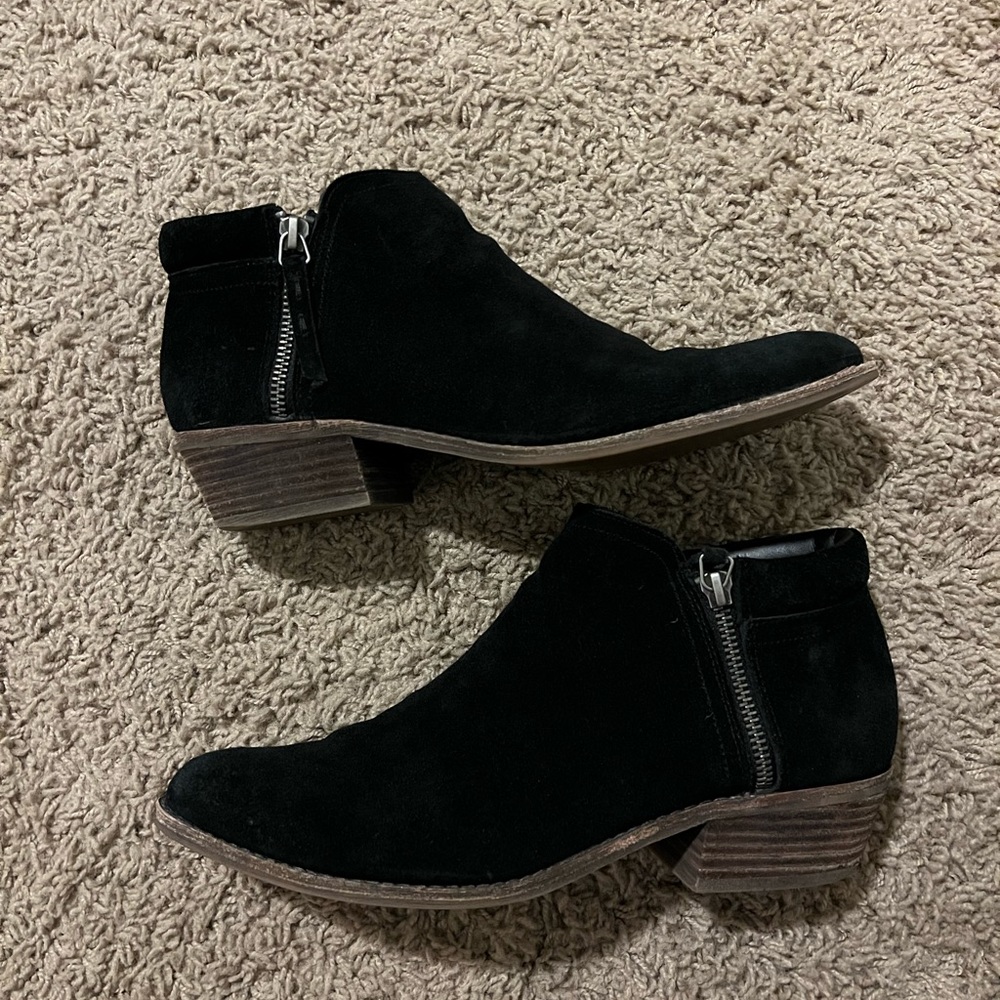 Steve Madden Black Suede Ankle Booties